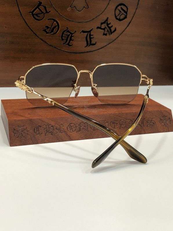 Picture of Chrome Hearts Sunglasses _SKUfw46734172fw